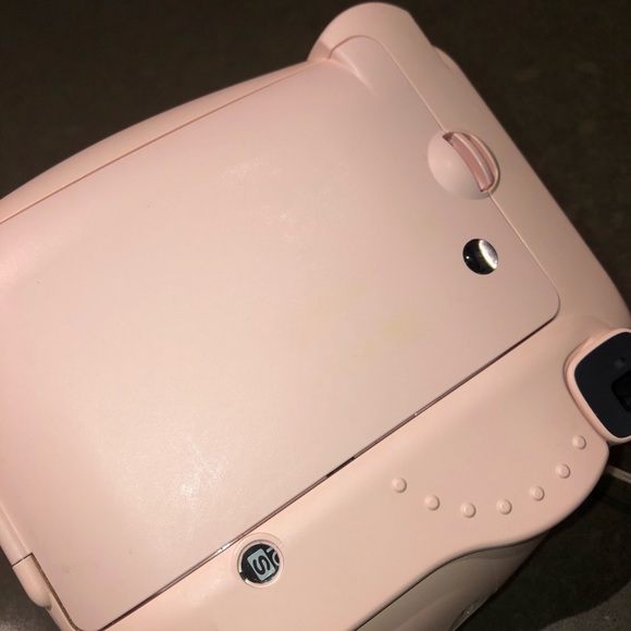 Pink Fujifilm Instax Mini 8 - Picture 5 of 6
